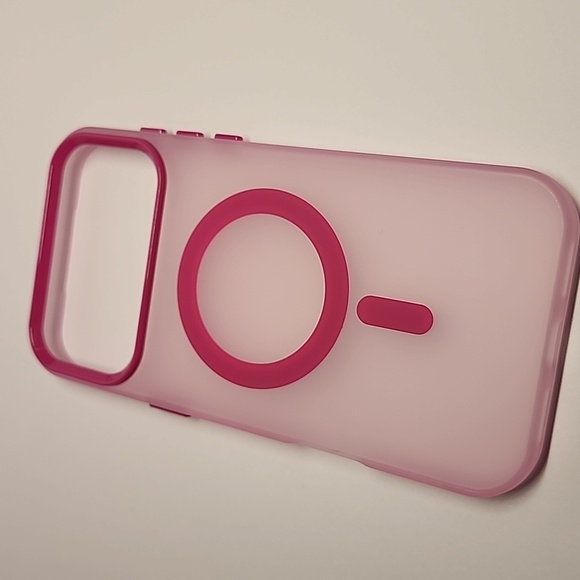 Brand new Apple IPhone 17 Pro Max Magnetic Translucent Pink Silicone Phone case - Picture 1 of 6